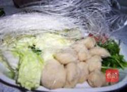 鱼丸粉丝白菜汤的做法图解2