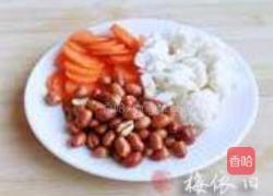 老醋菠菜花生的做法图解1