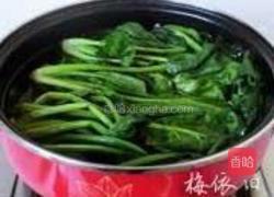 老醋菠菜花生的做法图解2