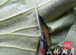 荷叶鸡肉粥的做法图解3