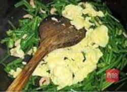 韭苔炒鸡蛋的做法图解5