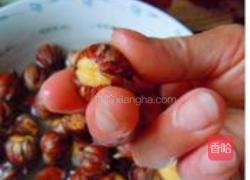 板粟瘦肉汤的做法图解2