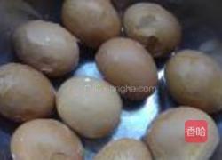 卤五香茶叶蛋的做法图解3
