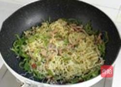 青椒肉丝炒面的做法图解9