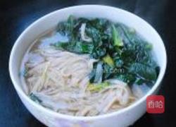 菠菜热汤面的做法图解9