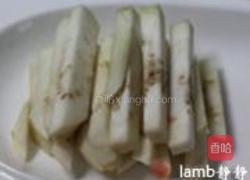 凉拌茄条的做法图解2