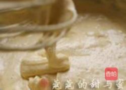 乳酪草莓蛋糕的做法图解5