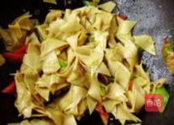 尖椒干豆腐的做法图解6