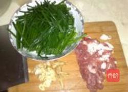 肉丝韭菜花的做法图解2