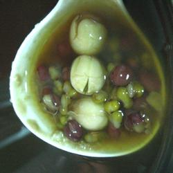 红豆莲子罗汉汤的做法[图]