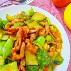 茄汁黄瓜肉丝的做法[图]