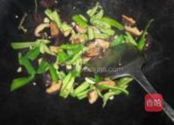 小炒鸡丝的做法图解4