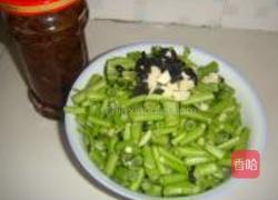 空心菜梗的做法图解1