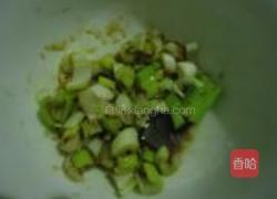 茼蒿清汤面的做法图解3