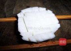 茄汁菊花萝卜的做法图解3