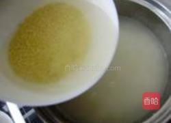 红毛丹糯米莲子粥的做法图解5