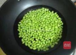毛豆炒肉末的做法图解2