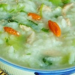 枸杞菠菜瘦肉粥的做法[图]