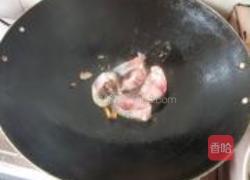 萝卜丝生鱼汤的做法图解3