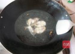 萝卜丝生鱼汤的做法图解4