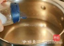 培根凉拌豌豆苗的做法图解4