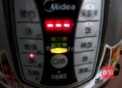 红豆花生黑米粥的做法图解4