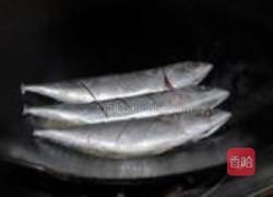 姜丝煮鲅鱼的做法图解4