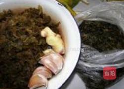 雪菜地木耳的做法图解1