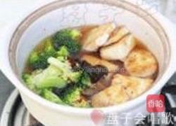 蚝汁桃仁木耳豆腐煲的做法图解7
