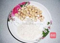 莲子糯米粥的做法图解1