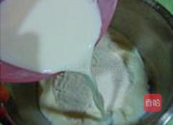 榴莲班戟的做法图解1