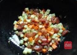 腊肠土豆焖饭的做法图解6