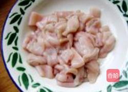 酥炸鱿鱼段的做法图解2