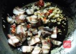 腊肉炒包心菜的做法图解4
