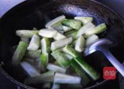 番茄黄瓜条的做法图解6