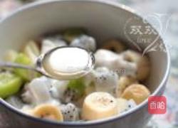 酸奶水果沙拉的做法图解5