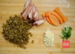 酸豆角酱乌冬面的做法图解2