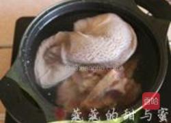 白胡椒猪肚汤的做法图解1