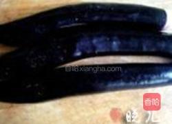 鲶鱼炖茄子的做法图解3