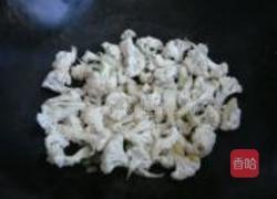 青炒菜花的做法图解4
