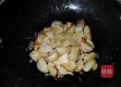 蛋炒鱼丸的做法图解6