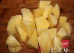 牛窝骨炖土豆的做法图解3