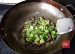 西葫芦炒猪血的做法图解8