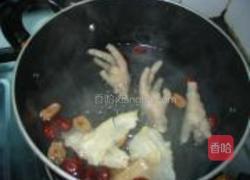 归枣煲鸡爪的做法图解4