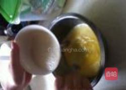 电压锅蛋糕的做法图解3