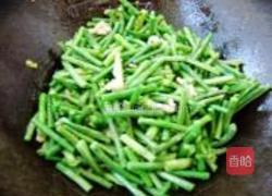 肉丝炒豇豆的做法图解5