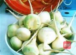 蔓菁二米粥的做法图解1