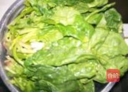菠菜拌腐竹的做法图解1