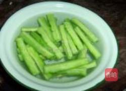 老干妈辣酱拌苦瓜的做法图解4