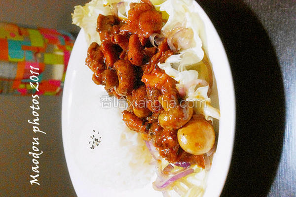 柬埔寨黑椒鸡肉饭